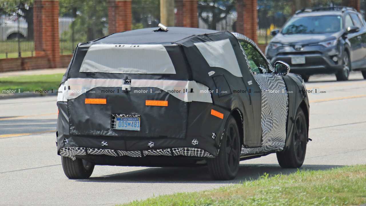 Ford Mach E Spy Фотографии