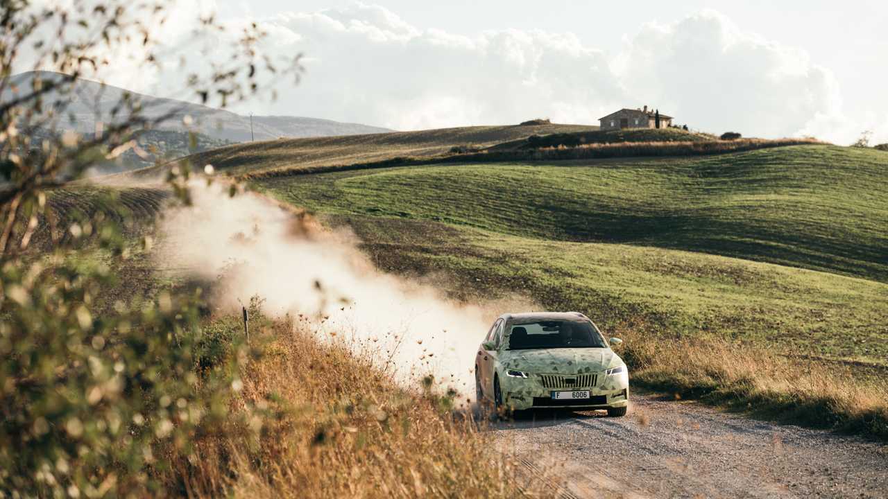 Skoda Octavia (2020) Teaser