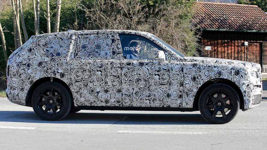 Rolls-Royce Cullinan SUV Spy Photos