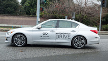 Carlos Ghosn drives Infiniti Q50 autonomous prototype