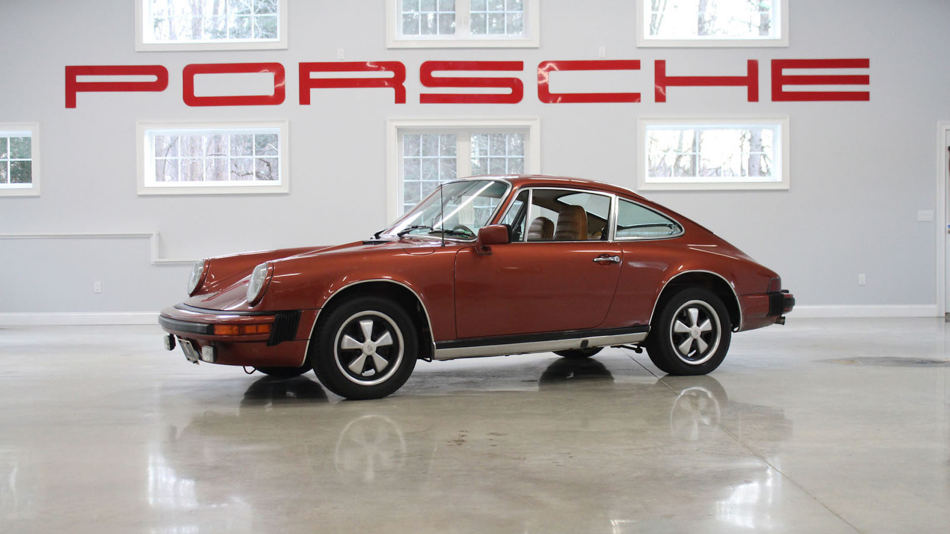Porsche Auctions America Photos