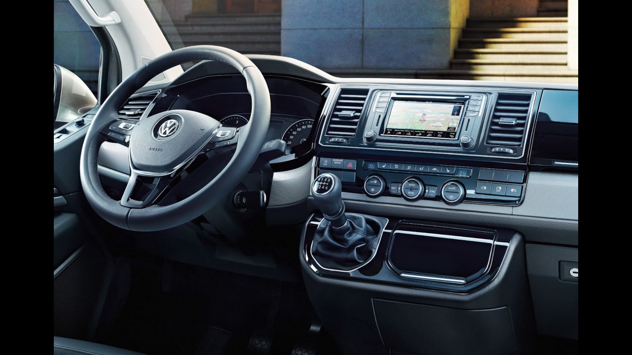 VW retoca visual e coloca mais tecnologia na T6, a sexta geração da Kombi