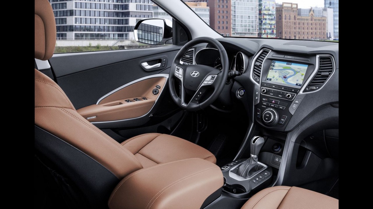 Hyundai Santa Fe 2016 ganha retoque no visual e mais recheio - fotos oficiais