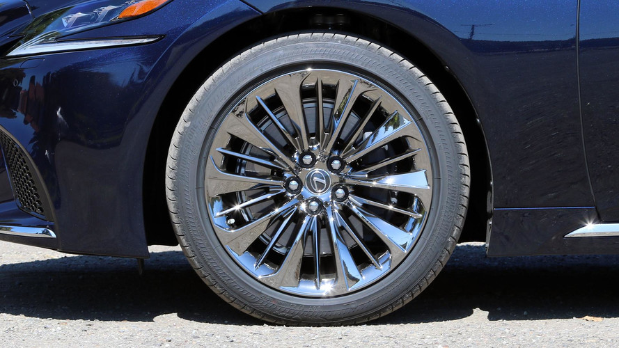 2018 Lexus LS 500h: Review