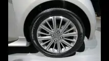 Aston Martin Cygnet al Salone di Ginevra 2010