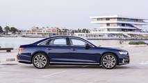 2019 Audi A8: İlk Sürüş