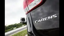 Kia Carens - Social Test 