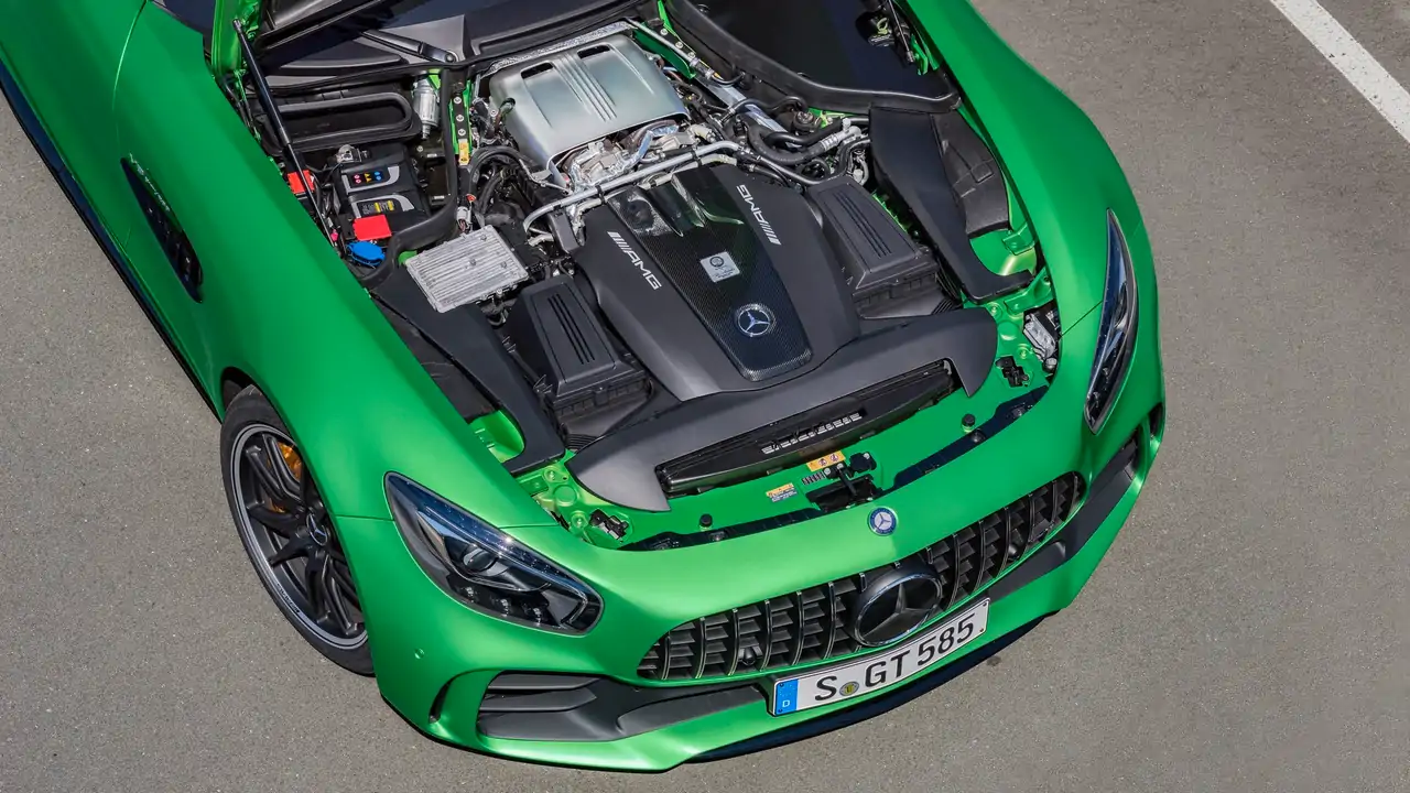 Mercedes Amg Gt R Breaks Cover With 577 Hp