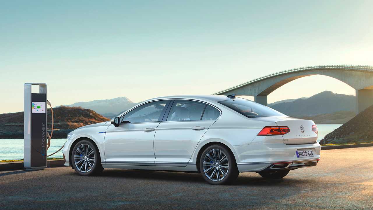 VW Passat Facelift (2019)