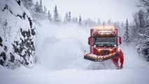 Mercedes-Benz Arocs Spazzaneve Svezia