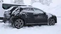 2019 Kia XCeed spy photo