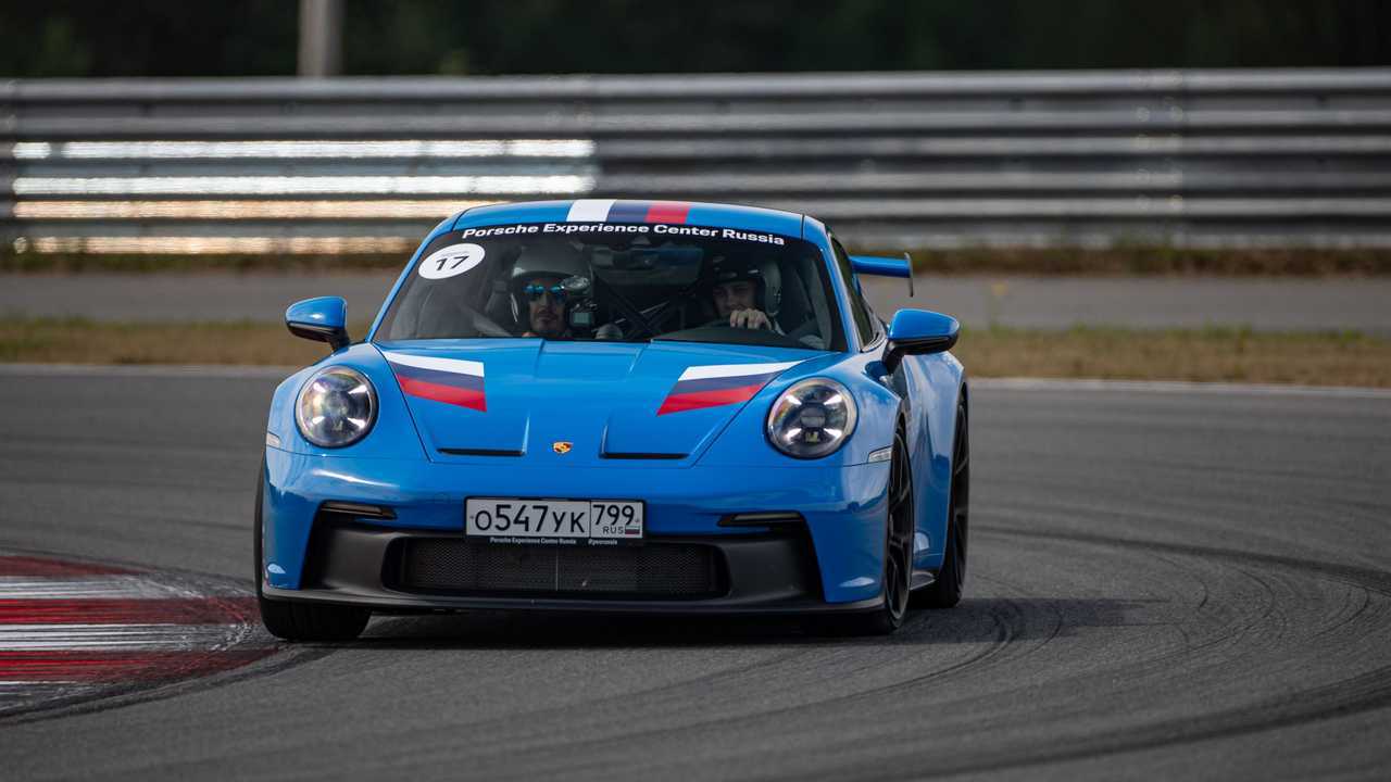 Porsche 911 GT3, вид спереди