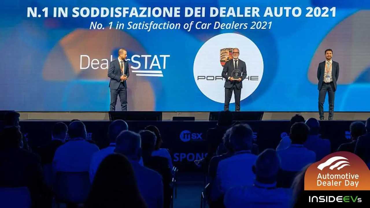 Porsche il marchio n.1 per i concessionari italiani