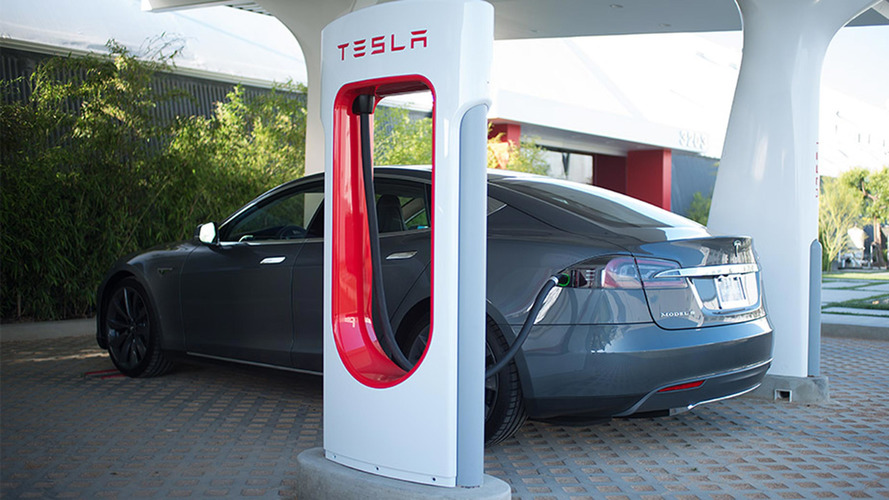 Tesla Supercharger Ağı