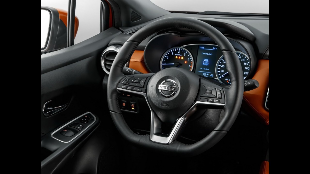 Paris: novo March 2017 se transforma em hatch do Kicks e estreia motor turbo
