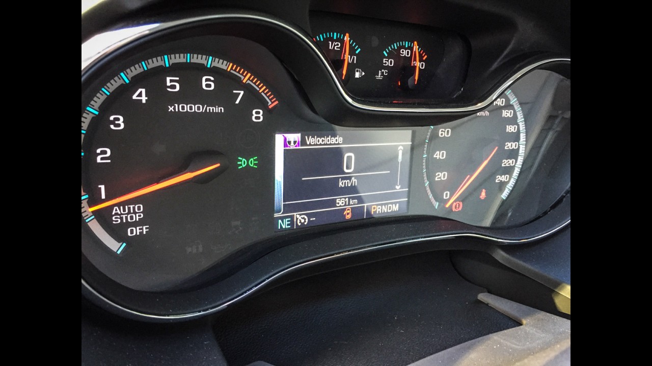 Teste CARPLACE: Novo Cruze vai pra cima do Corolla e até do A3 Sedan