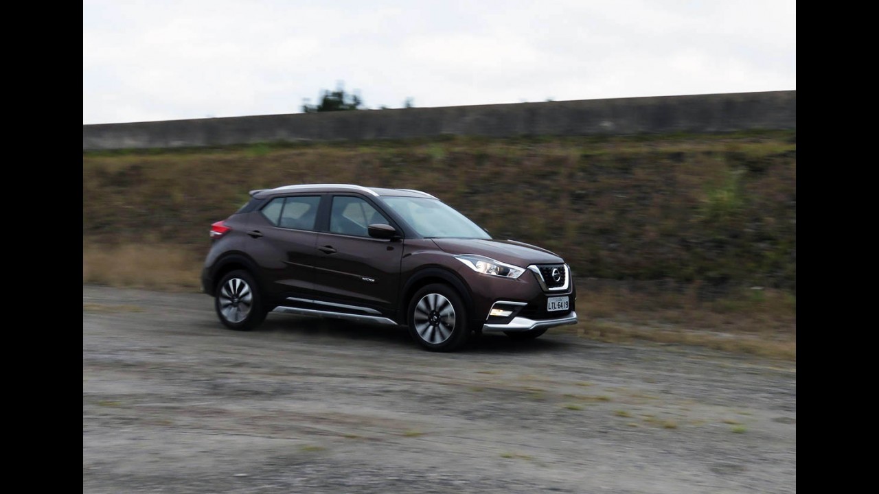 Teste CARPLACE: Nissan Kicks faz duelo "olímpico" contra o Honda HR-V