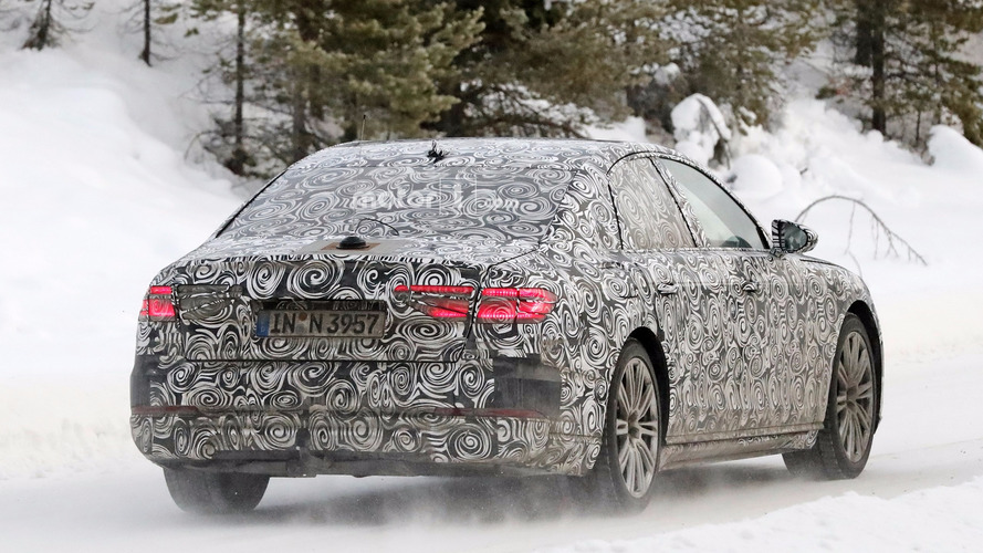 2018 Audi A8 casus fotoğrafları