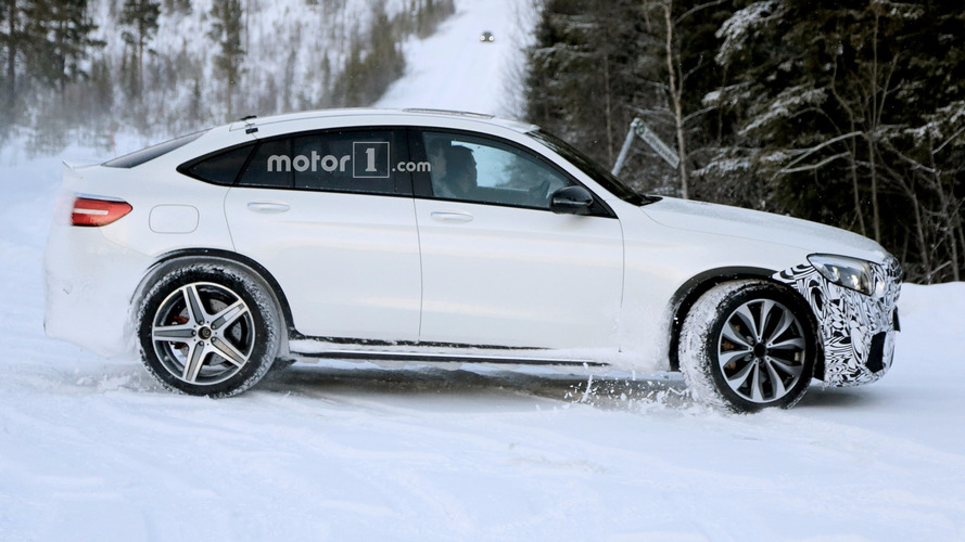 2018 Mercedes-AMG GLC 63 Coupe casus fotoğrafları