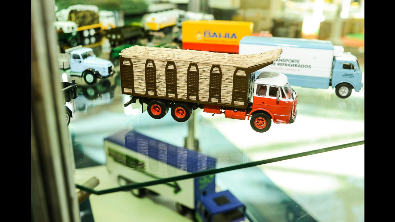 Salão do Mini Automóvel reúne rico acervo em Campo Grande