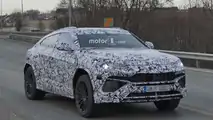 2018 Lamborghini Urus spy photo