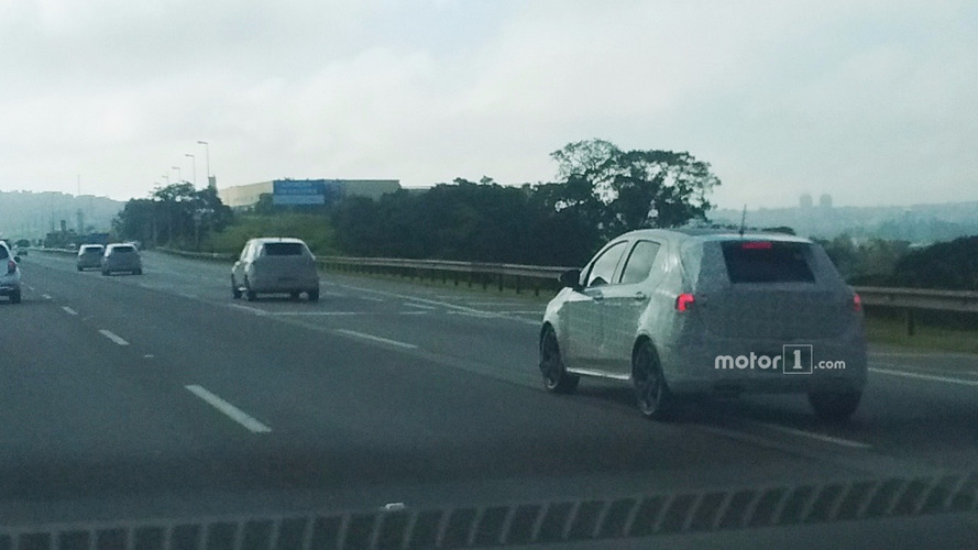 Fiat X6H roda em testes finais