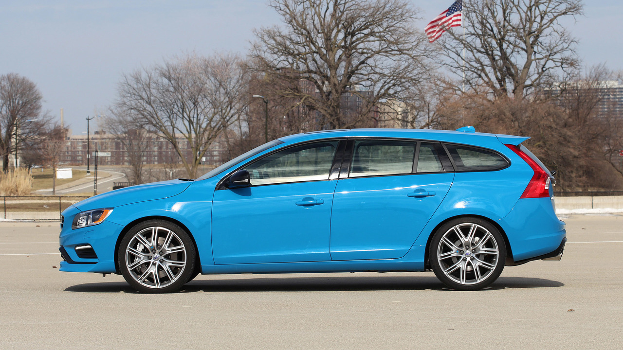 2017 Volvo V60 Polestar: Review