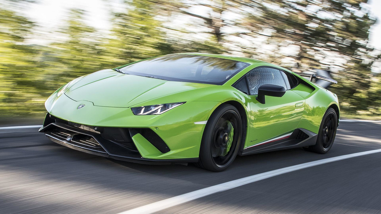 9. Lamborghini Huracan Performante