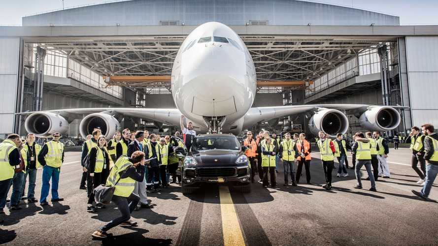 Porsche Cayenne S Diesel pulls Airbus A380