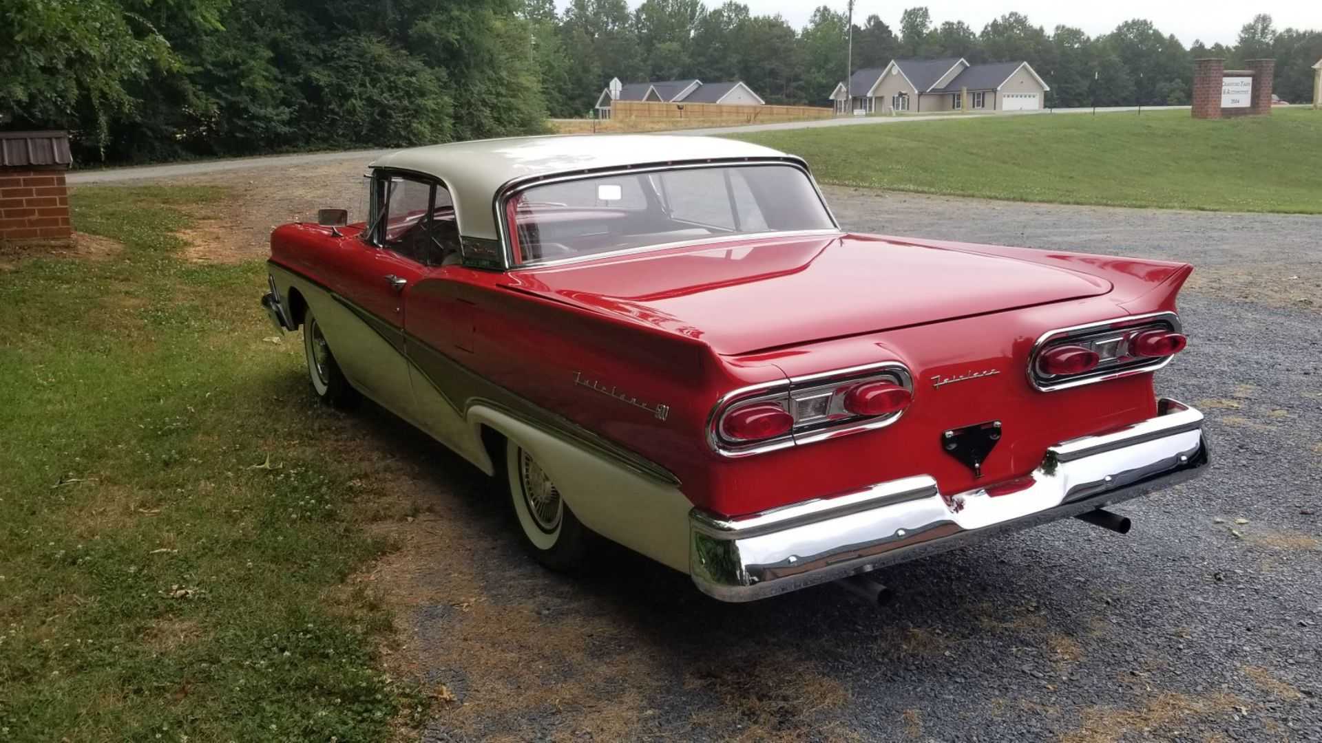 ["1958 Ford Fairlane Skyliner Is A Graceful Convertible Hardtop"]