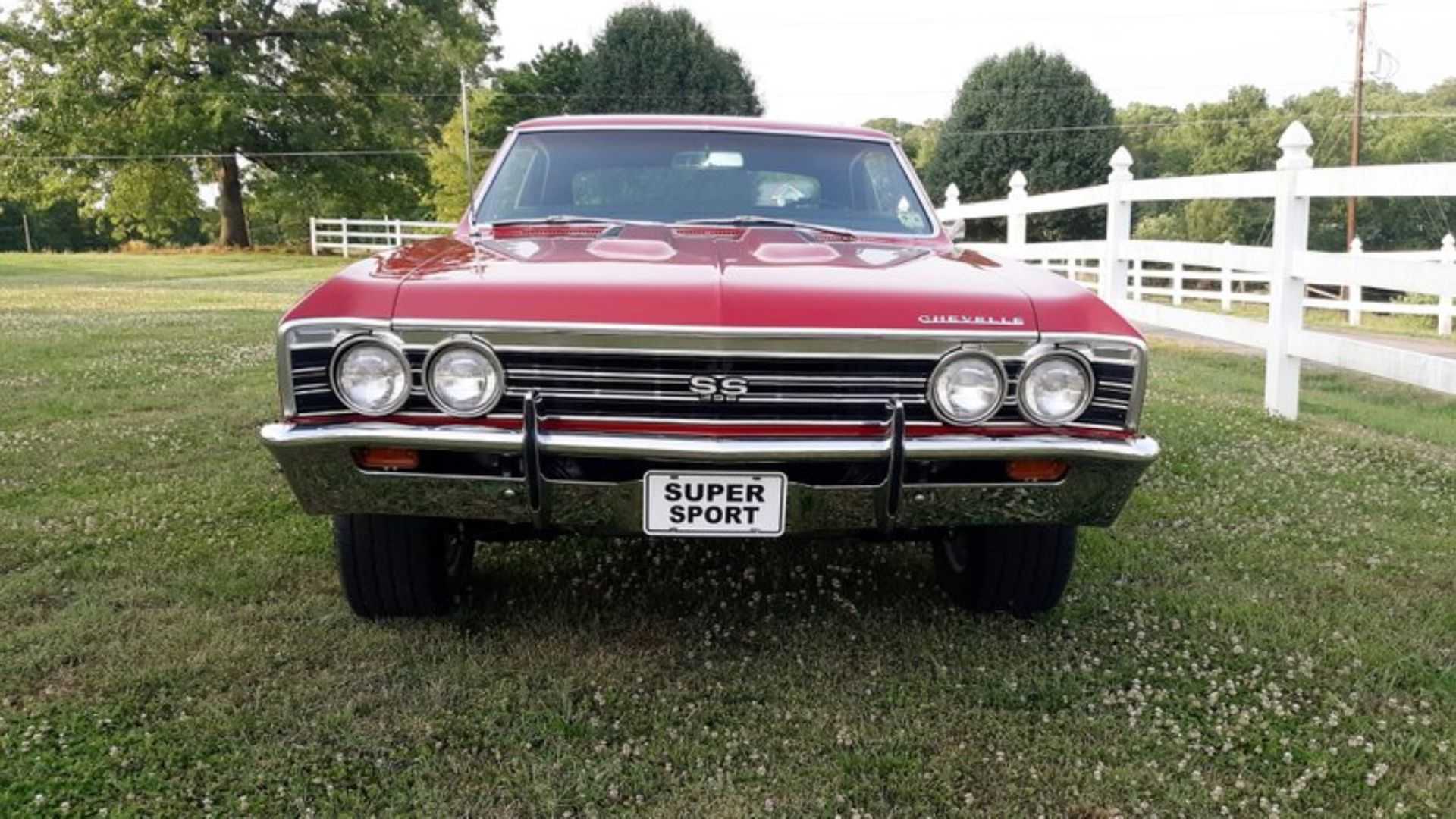 ["1967 Chevrolet Chevelle SS Is A Red Hot Collectible"]