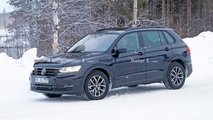2021 VW Tiguan facelift spy photo
