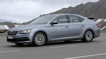 Skoda Superb spy photo