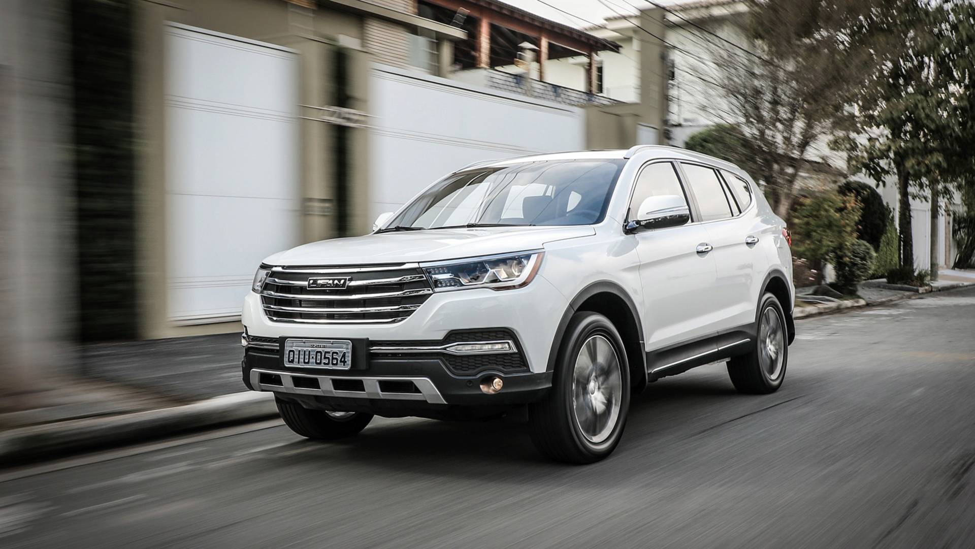 Lifan X80 2018 - Motor1.com Fotos
