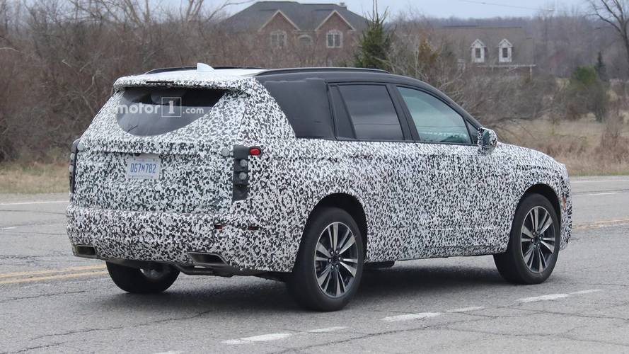 Cadillac XT6 Spy Photos
