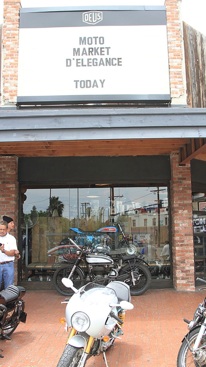 Photo by Nevin Pontious of Deus Ex Machina