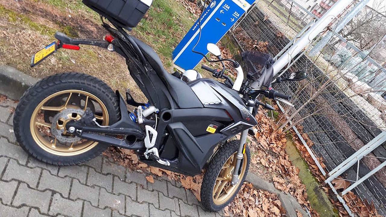 German Rider Sets Record for Distance Traveled in 24 Hours on an Electric Bike