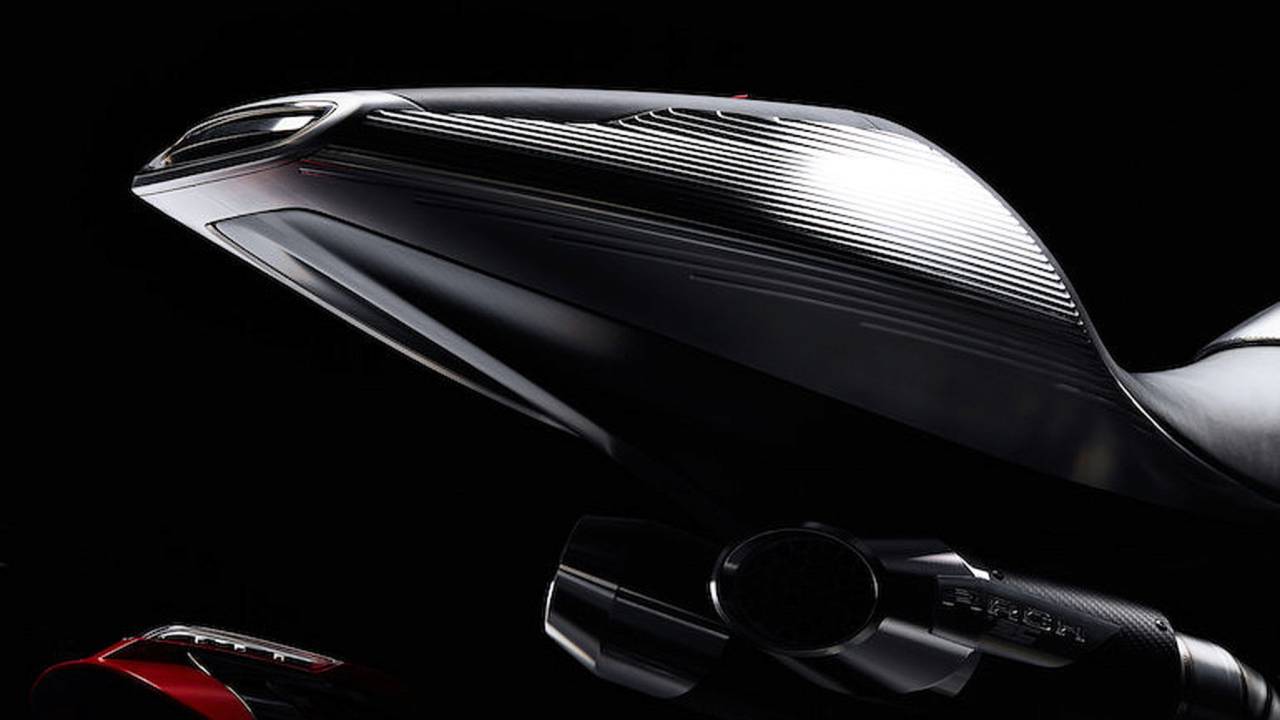Like the tank, the seat displays the path/pattern left by the CNC machine