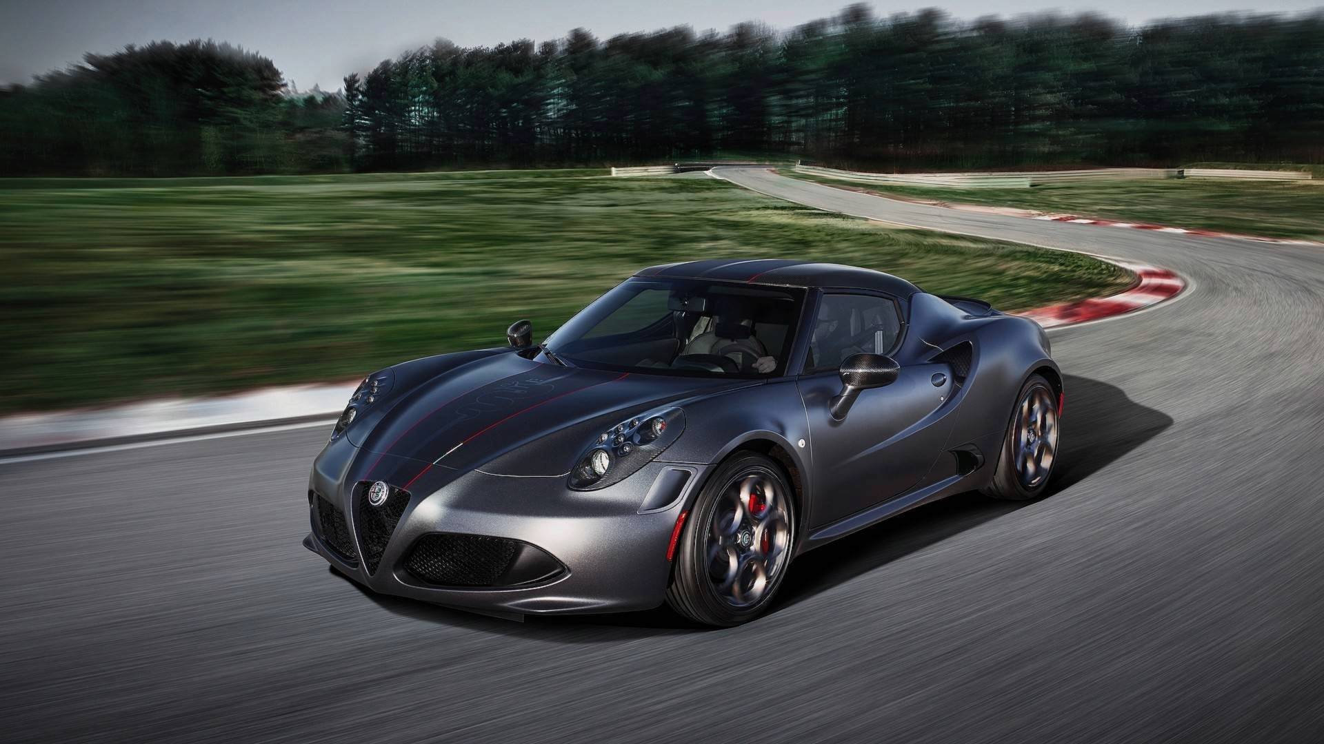 Alfa Romeo Kills Its Lightweight 4C Sports Car Alfa Romeo Kills Its Lightweight 4C Sports Car