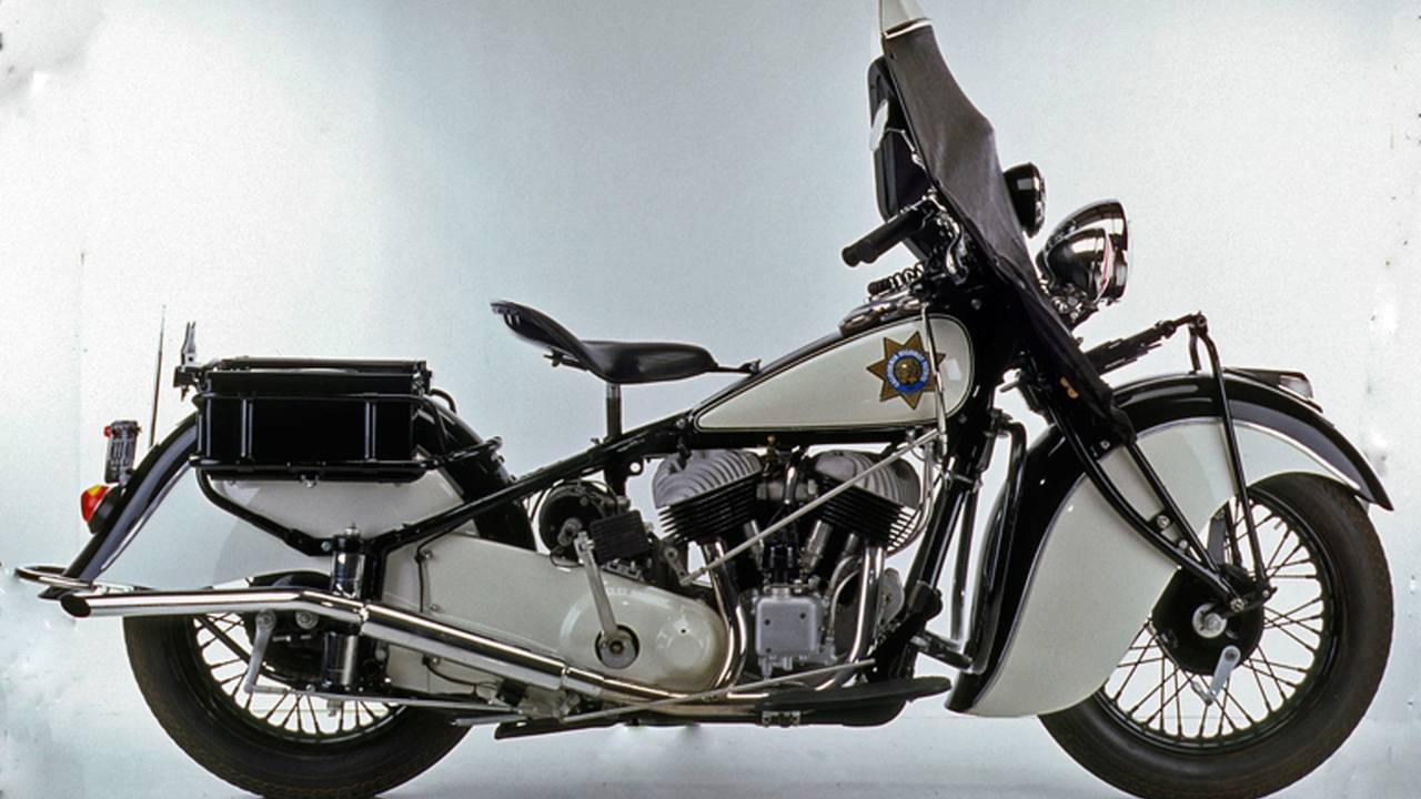 <strong>One of the most contentious battlegrounds between Harley and Indian was for police motorcycle contracts. This is the 1940 1200cc Police Chief used by the California Highway Patrol.</strong>