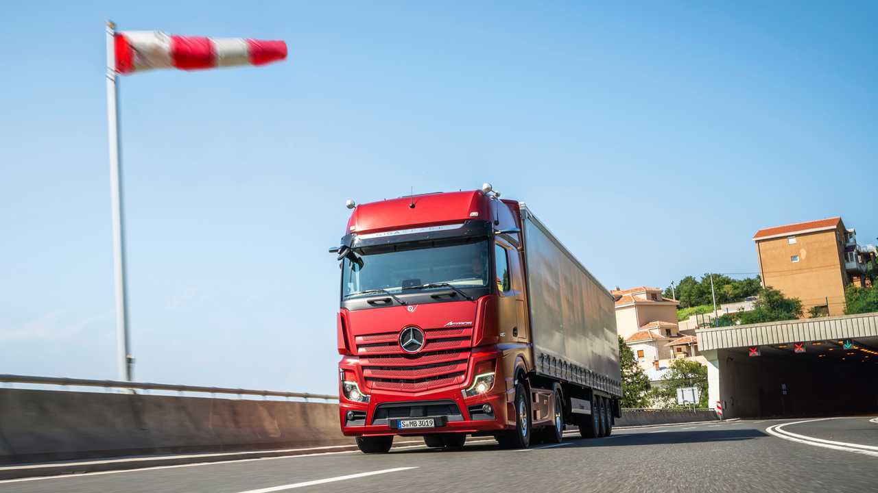 Mercedes-Benz Nuovo Actros