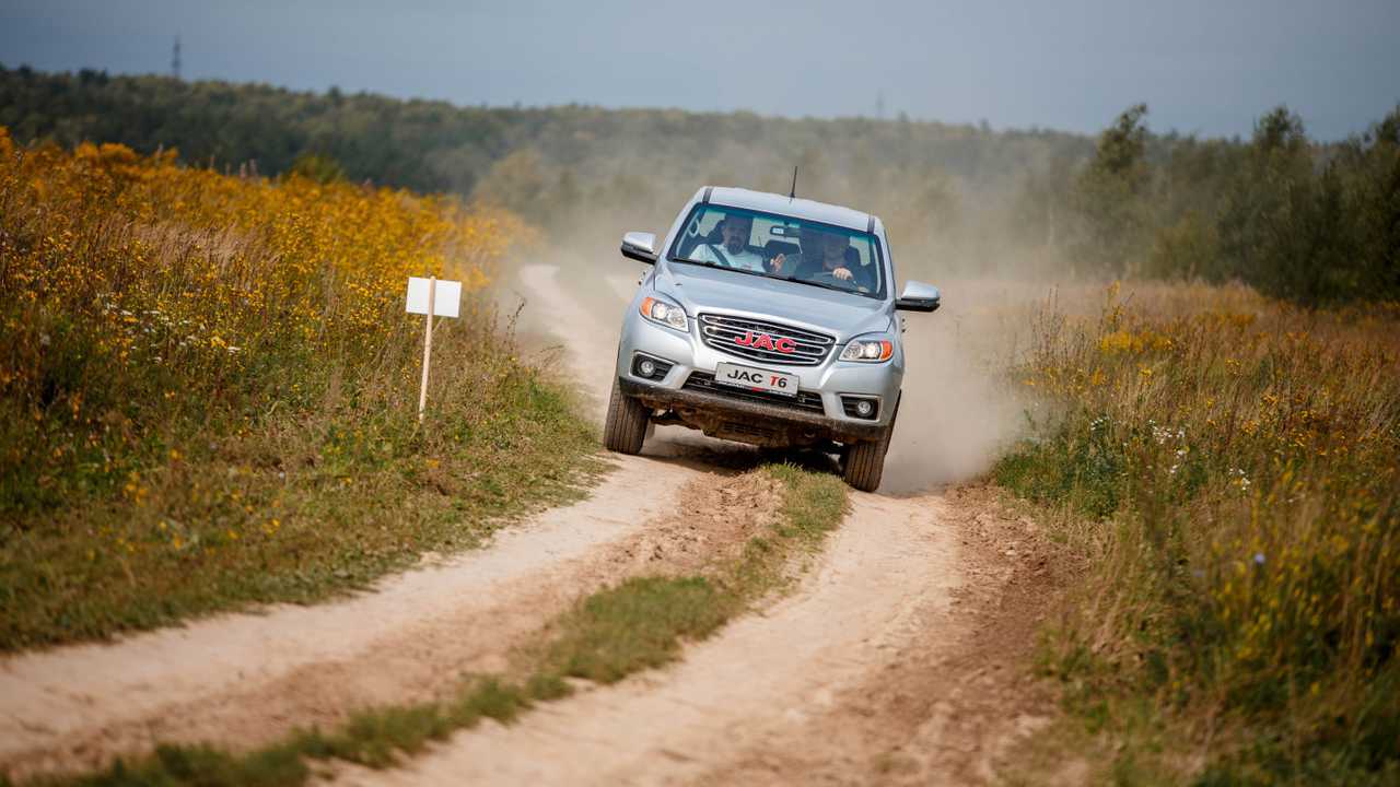 Презентация пикапа JAC T6 в России