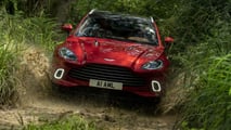 Aston Martin DBX off-road