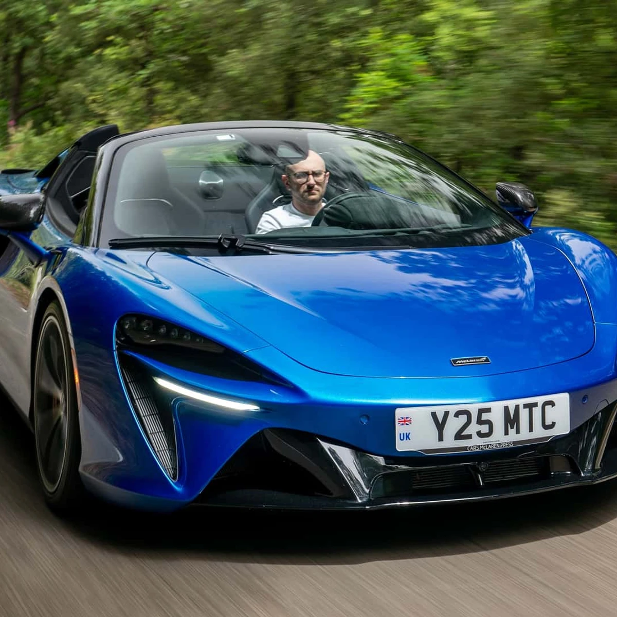 2025-mclaren-artura-spider-