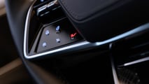 凱迪拉克電動車銷售創紀錄,成功吸引特斯拉等品牌客戶