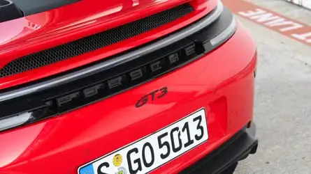 2025-porsche-911-gt3-review.webp
