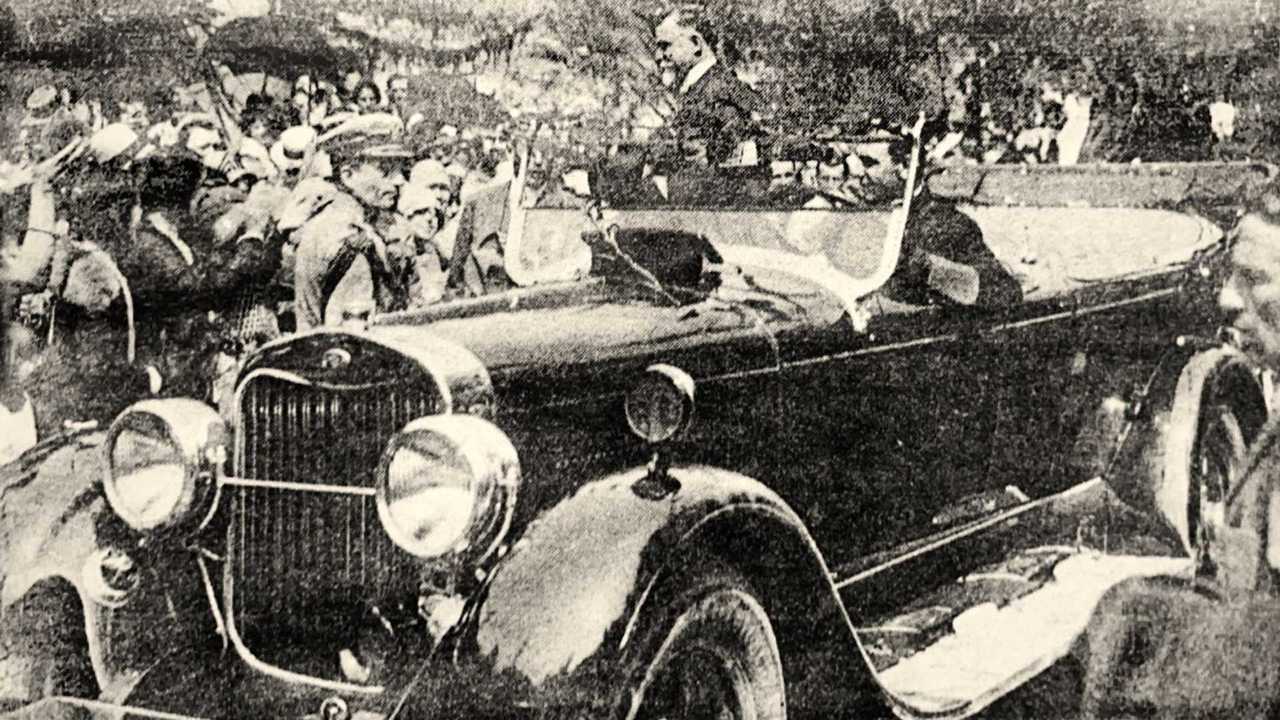 Washington Luis vai de Lincoln à inauguração da Rio-Petrópolis (1928)