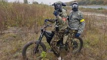 Foto - Eleek Atom, la moto elettrica usata nella guerra ucraina