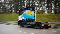 Mercedes-Benz eActros LongHaul