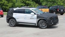 2024 Cadillac XT4 Side View Spy Photo